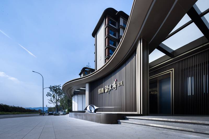  央企房企利润承压；大规模减值背后战略转型加速 房产家居