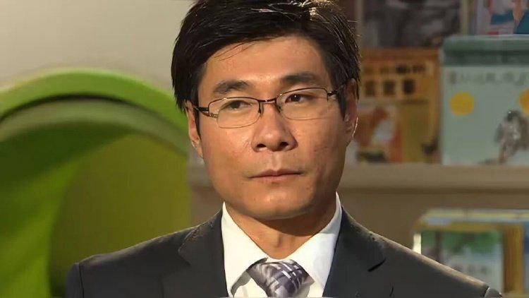  北京教师江学勤，两年前课堂预言惊人应验；如今对美伊冲突给出全新判断。 文化旅游