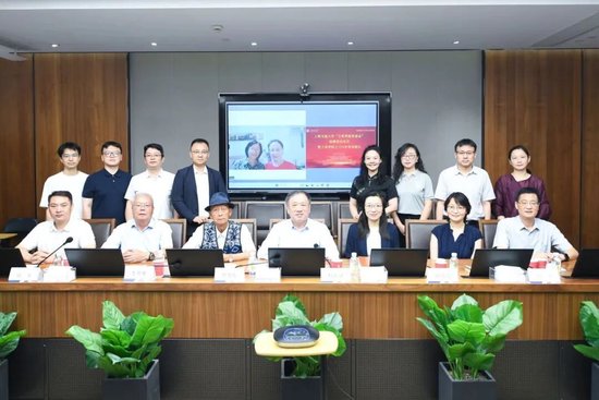  百岁院士深情回馈母校；王希季教育基金温暖延续航天精神。 教育招生