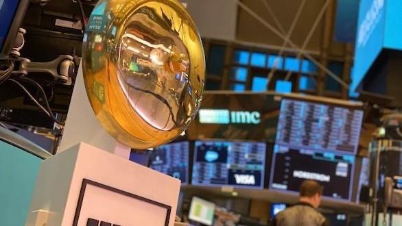  2026市场趋势洞察：从AI泡沫焦虑到价值重估的转折点 股票财经