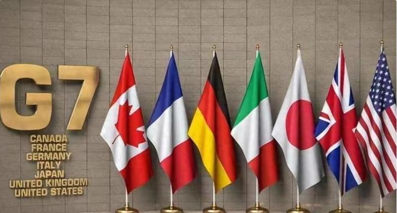  【深度探讨】马克龙的“变脸”背后，究竟藏着怎样的国际博弈逻辑？ 情感心理