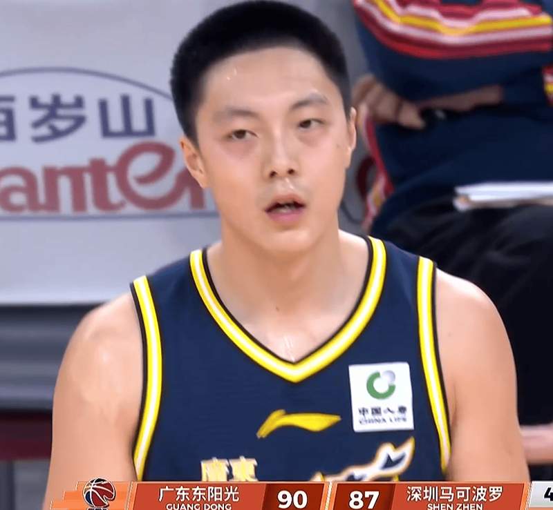  【技术解码】广东宏远陷入萨林杰依赖症：数据背后的结构性危机与破局思路 体育新闻