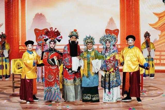  【开箱戏的舞台技术解码】当传统戏曲遇见跨界融合：梨园春幕后的艺术突破 文化旅游