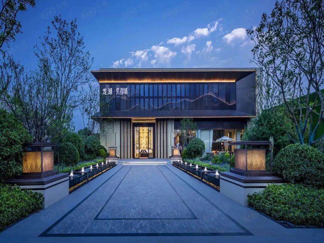  克而瑞教育榜数据拆解：龙湖紫都城的评分逻辑与硬核优势 房产家居