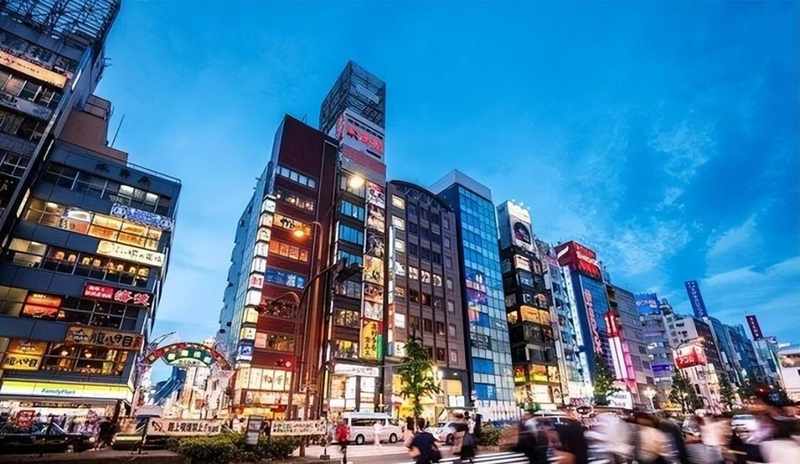  【深度解析】日元万元钞肖像四十年不变的深层逻辑与地缘隐喻 文化旅游