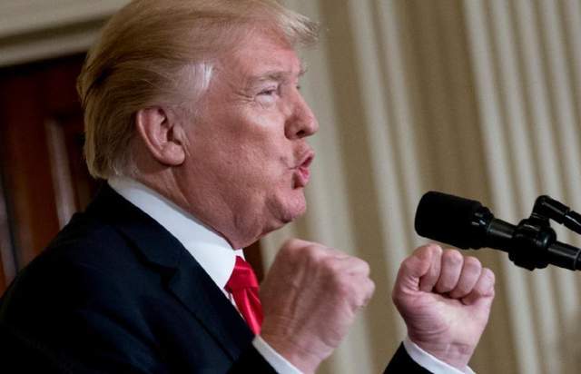  「关税大棒」背后的权力博弈：特朗普访华前的「极限施压」策略深度解析 新闻